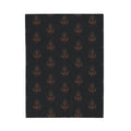 Sacred Heart Pattern Velveteen Plush Blanket | Gothic Skull Repeat Design